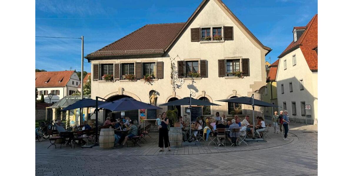 Wohnen auf Zeit Randersacker - 1 Zimmer, 30 m&sup2;, 450&euro; | Angebot:24528562