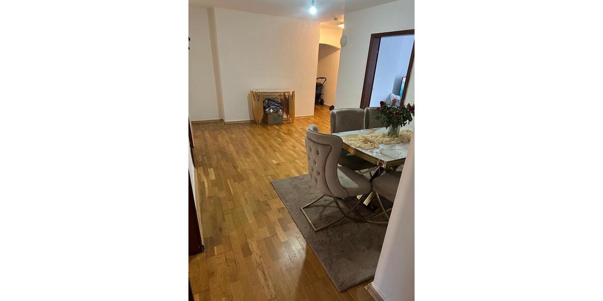 Etagenwohnung Saarbrücken - 3 Zimmer, 103 m&sup2;, 980&euro; | Angebot:26278250