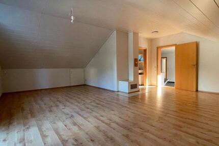 Wohnung Höpfingen - 4 Zimmer, 97 m&sup2;, 650&euro; | Angebot:24748965