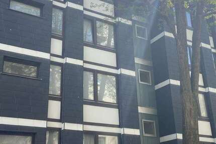 Wohnung zum Mieten in Wuppertal 329 € 28 m²