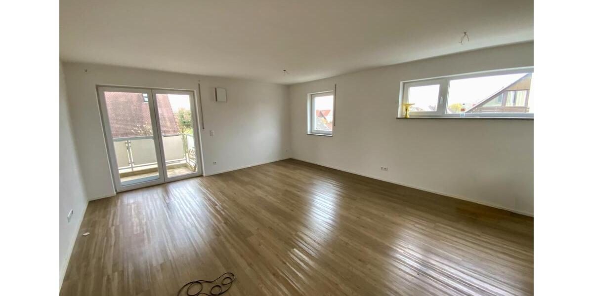 Etagenwohnung Schrobenhausen - 3 Zimmer, 105 m&sup2;, 1.000&euro; | Angebot:26266943