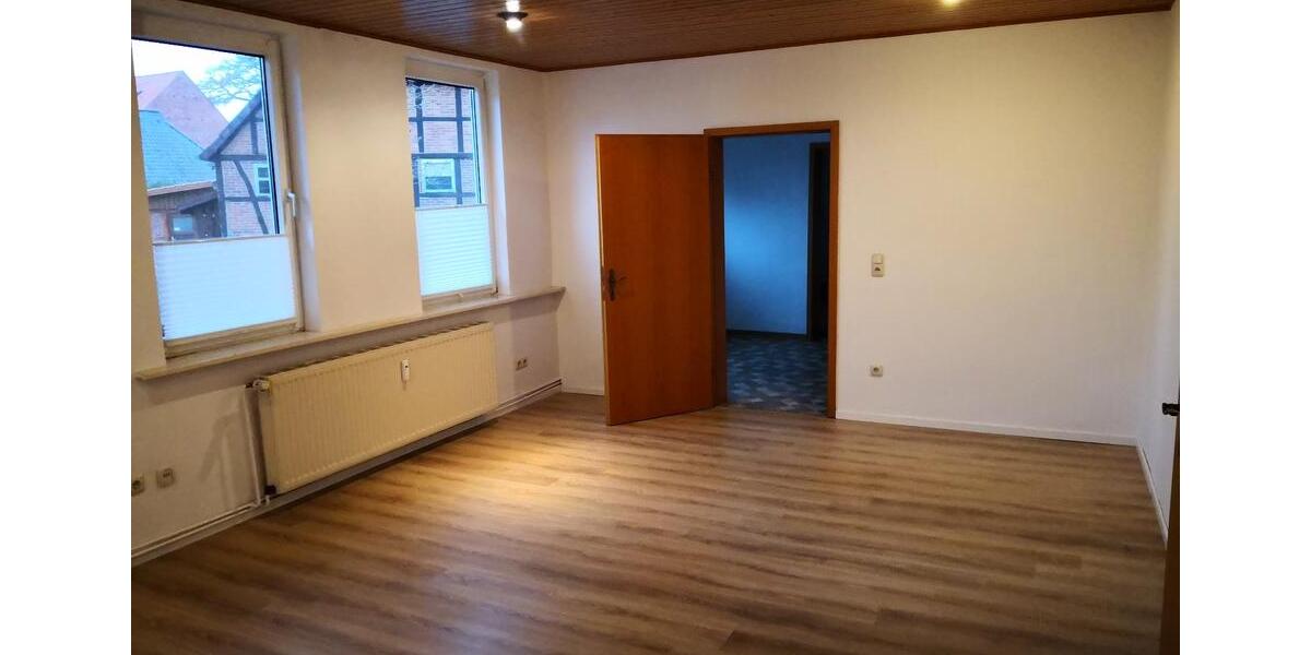 Erdgeschoßwohnung Altenmedingen - 3 Zimmer, 100 m&sup2;, 700&euro; | Angebot:24553009