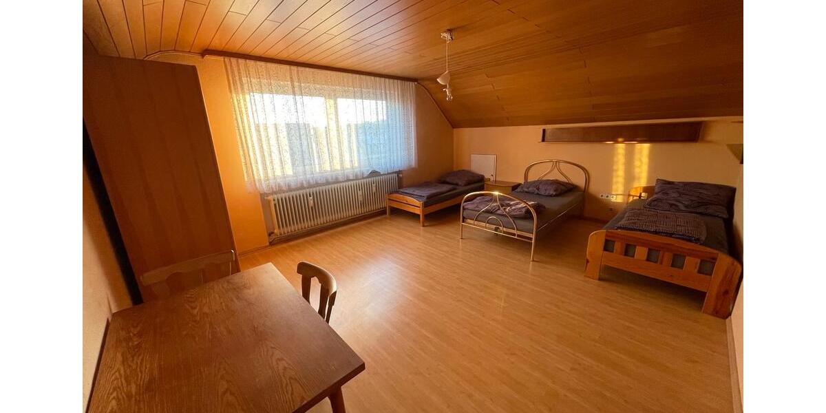 Wohnen auf Zeit Schwabach - 3 Zimmer, 75 m&sup2;, 600&euro; | Angebot:26340171