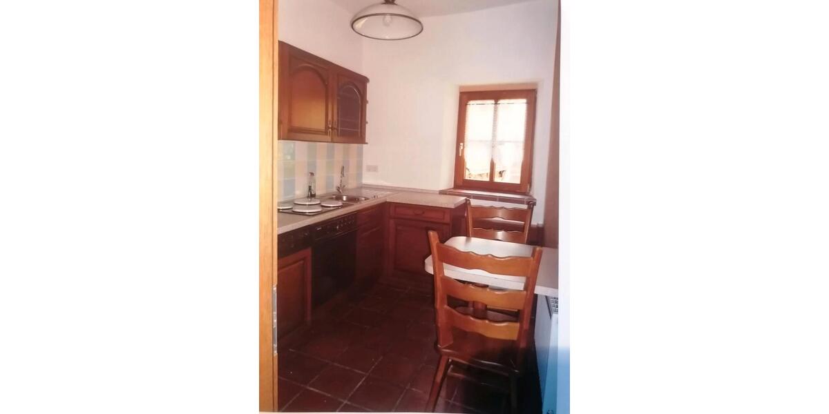 Etagenwohnung Ottweiler - 1 Zimmer, 35 m&sup2;, 300&euro; | Angebot:25294815