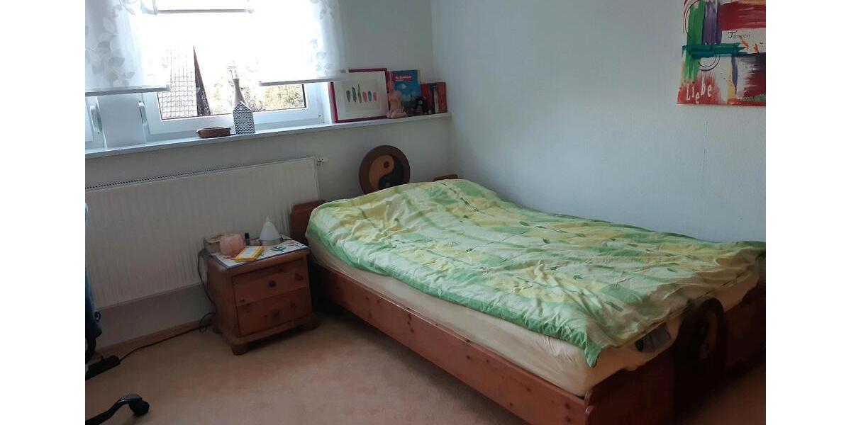 helle Wohnung in ruhiger Lage zu vermieten 2 zimmer