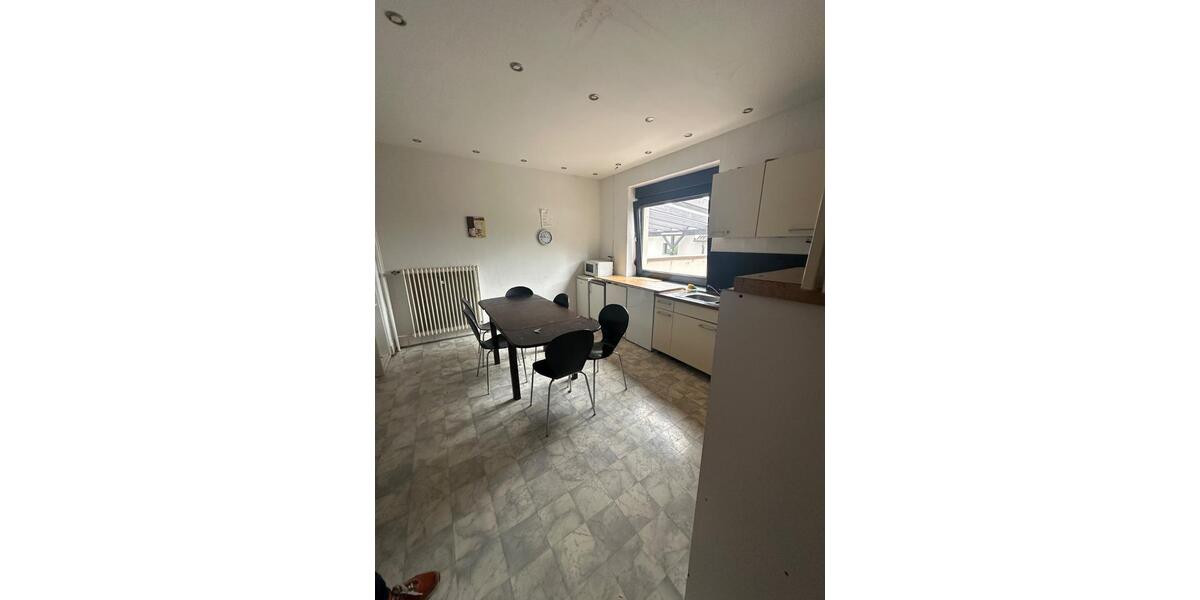 Doppelhaushälfte Linnich - 6 Zimmer, 153 m&sup2;, 1.250&euro; | Angebot:25864081