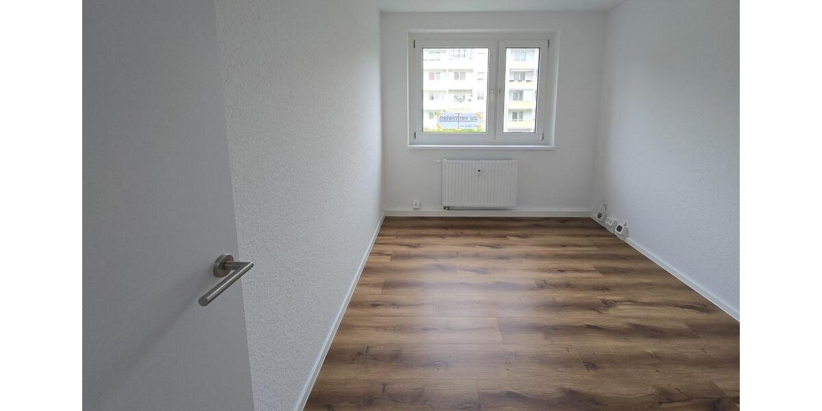 Erdgeschoßwohnung Aue-Bad Schlema Bad Schlema - 3 Zimmer, 360&euro; | Angebot:23384470