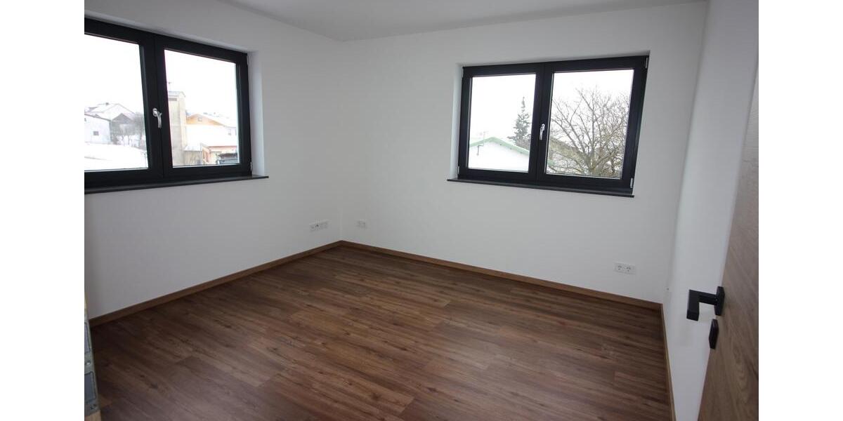 Gewerbeobjekt Metten - 2.400&euro; | Angebot:25932827