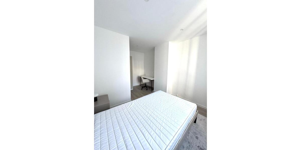 Wohnen auf Zeit Stuttgart Stuttgart-Ost - 3 Zimmer, 11 m&sup2;, 590&euro; | Angebot:25894004