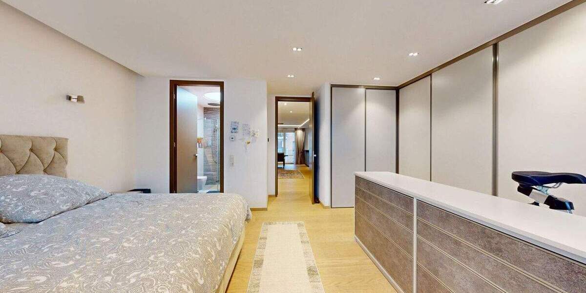 Etagenwohnung Frankfurt am Main Gallus - 4 Zimmer, 130 m&sup2;, 2.460&euro; | Angebot:25663763