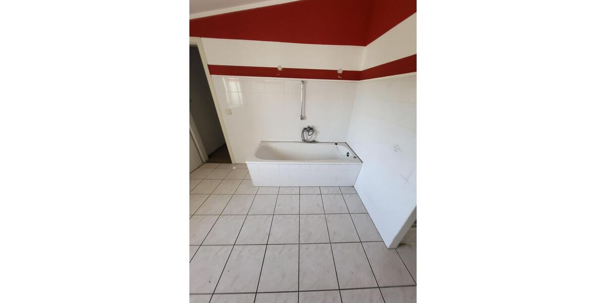 Dachgeschoßwohnung Magdeburg Neue Neustadt - 3 Zimmer, 134 m&sup2;, 1.000&euro; | Angebot:22040083