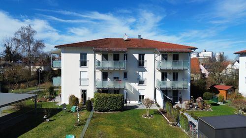 Dachgeschoßwohnung Neuburg an der Donau - 2 Zimmer, 62 m&sup2;, 830&euro; | Angebot:25781296