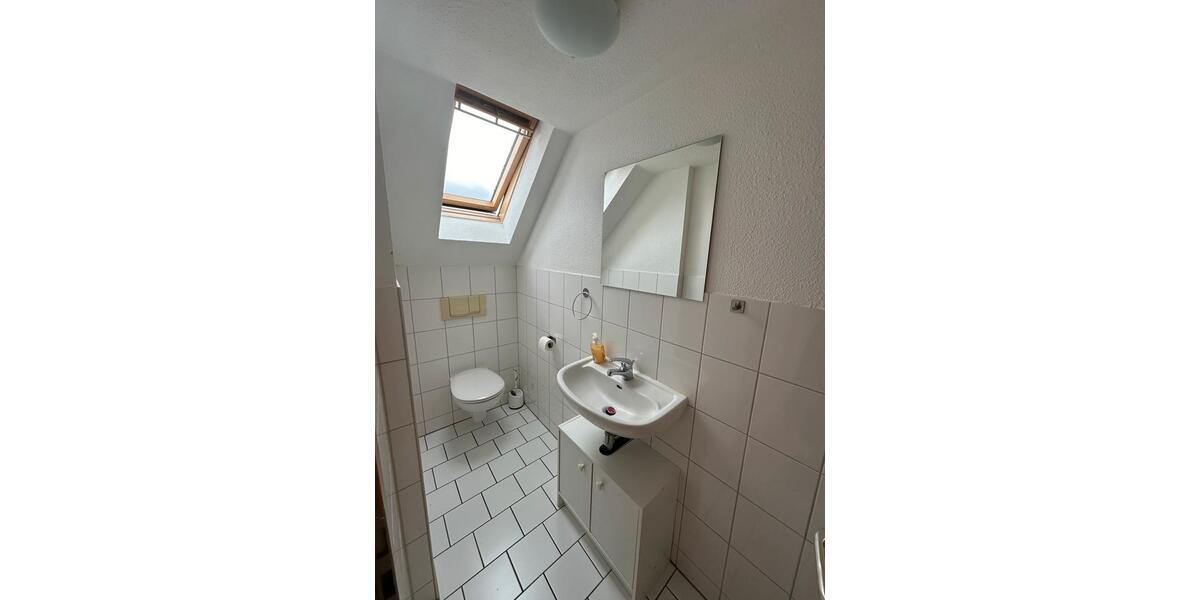 Dachgeschoßwohnung Goslar - 2.5 Zimmer, 90 m&sup2;, 765&euro; | Angebot:26131014