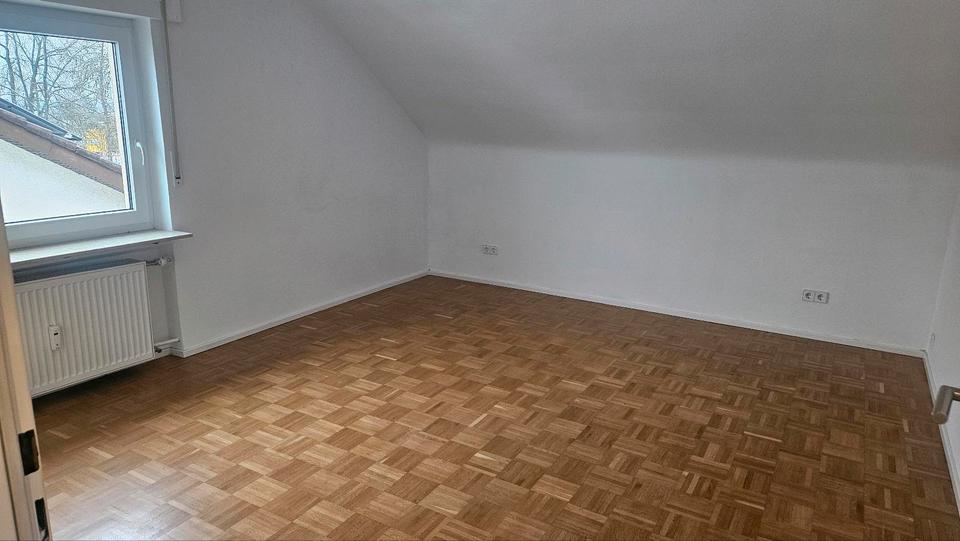 4 Zimmer Dachgeschoss Wohnung 4 zimmer