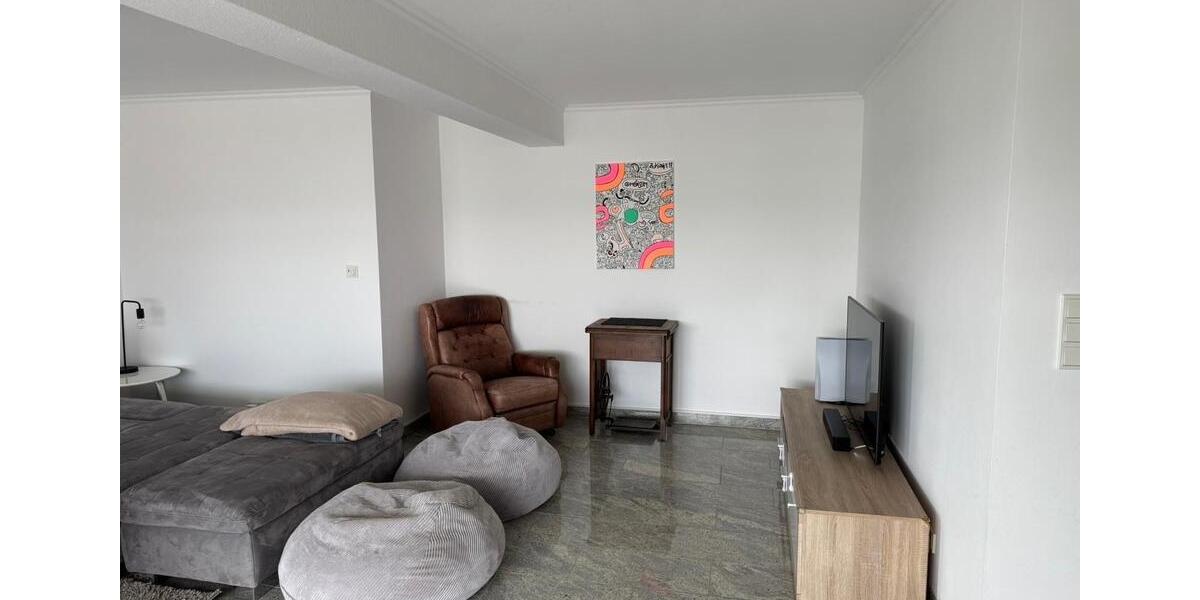 Erdgeschoßwohnung Hünfelden - 2 Zimmer, 152 m&sup2;, 1.350&euro; | Angebot:26610163
