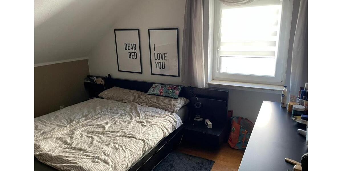 Dachgeschoßwohnung Heusweiler - 4 Zimmer, 98 m&sup2;, 850&euro; | Angebot:23870759