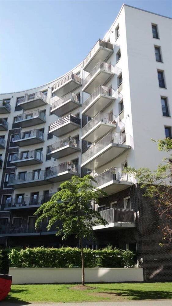 Schicke 2 Zimmer Wohnung mit Ankleide, Balkon, EBK käuflich im Living Circle Düsseldorf Flingern