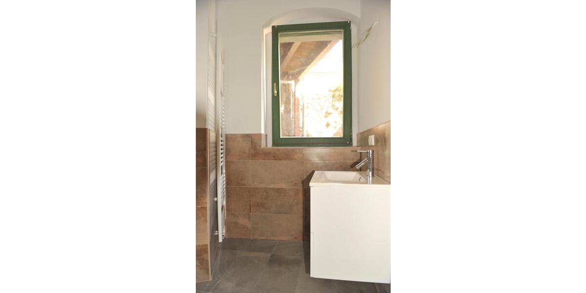 Erdgeschoßwohnung Kirchberg - 3 Zimmer, 62 m&sup2;, 490&euro; | Angebot:26068178