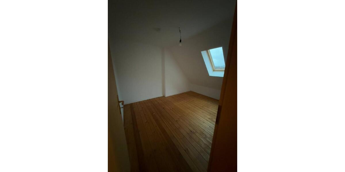 Dachgeschoßwohnung Sonnenstein - 2 Zimmer, 58 m&sup2;, 390&euro; | Angebot:24981216