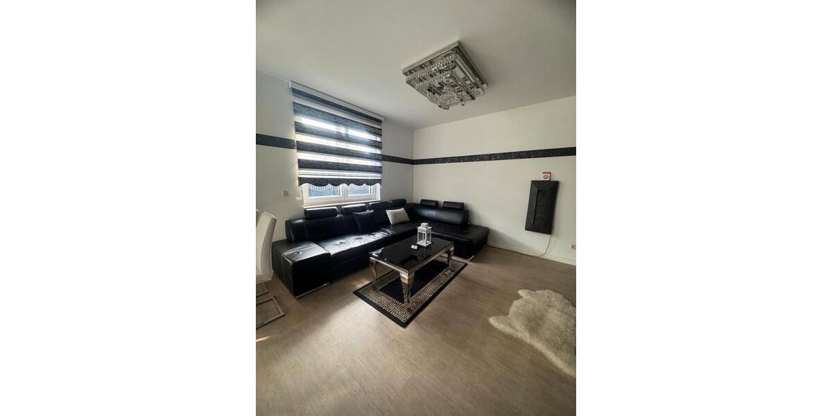 Erdgeschoßwohnung Berlin Neukölln - 2 Zimmer, 60 m&sup2;, 1.490&euro; | Angebot:25107602