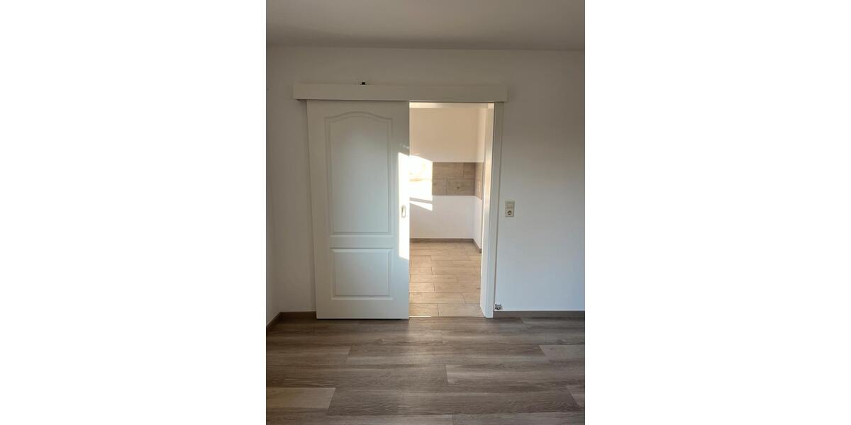 Erdgeschoßwohnung Groitzsch - 3 Zimmer, 62 m&sup2;, 600&euro; | Angebot:24701343