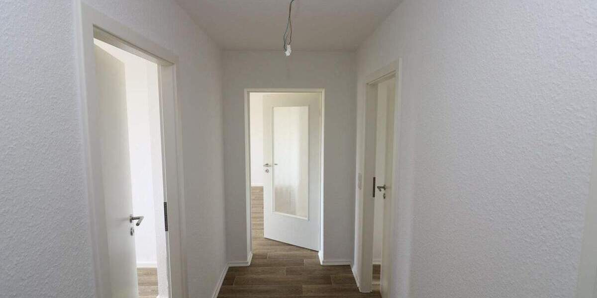 Etagenwohnung Freiberg Freiberg West - 3 Zimmer, 61 m&sup2;, 449&euro; | Angebot:25303426
