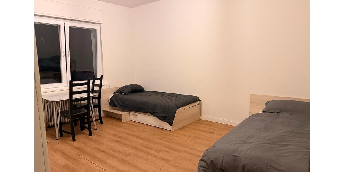 Wohnen auf Zeit Osnabrück Eversburg - 4 Zimmer, 100 m&sup2;, 300&euro; | Angebot:26563108