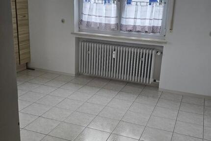 Wohnung Wehringen - 2 Zimmer, 70 m&sup2;, 700&euro; | Angebot:25149787