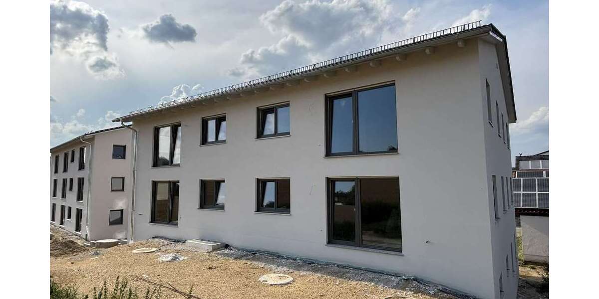 Etagenwohnung Ergoldsbach Langenhettenbach - 4 Zimmer, 97 m&sup2;, 1.090&euro; | Angebot:26963587