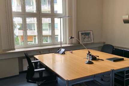 Büro in Nürnberg 825 € 38 m²