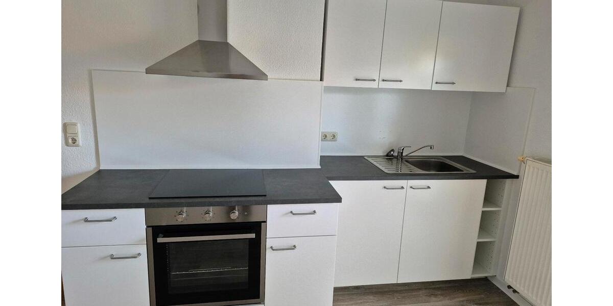 1-Raum-Wohnung mit Einbauküche in Lauta 1 zimmer