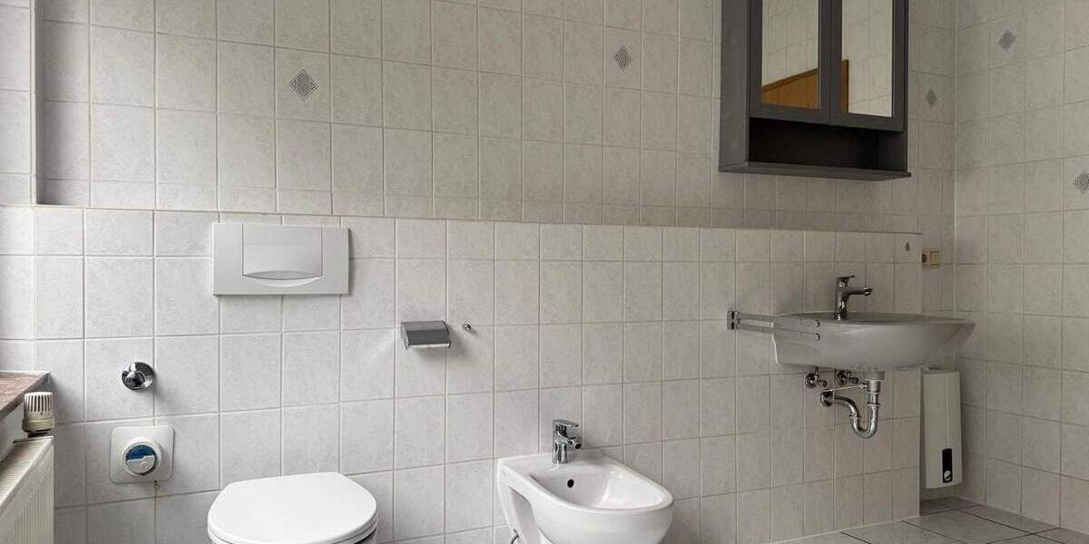 Etagenwohnung Grävenwiesbach Mönstadt - 4 Zimmer, 96 m&sup2;, 800&euro; | Angebot:25800222