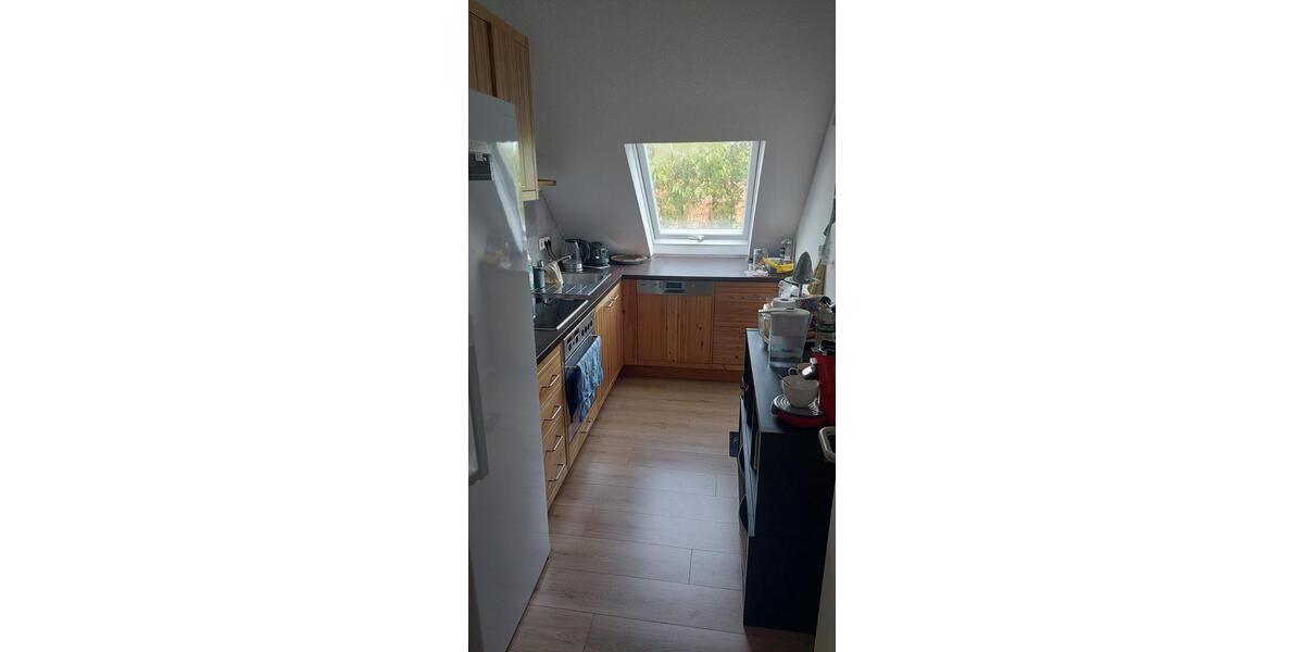 Wohnen auf Zeit Kassel Niederzwehren - 4 Zimmer, 111 m&sup2;, 439&euro; | Angebot:26551251