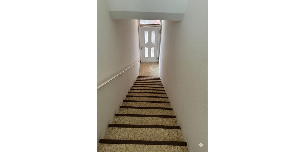 Erdgeschoßwohnung Mörfelden-Walldorf Walldorf - 4 Zimmer, 121 m&sup2;, 1.670&euro; | Angebot:26013342