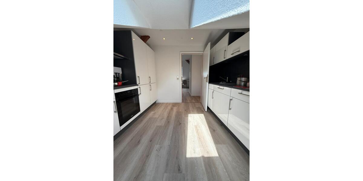 Etagenwohnung Rinteln - 1 Zimmer, 10 m&sup2;, 440&euro; | Angebot:25805445