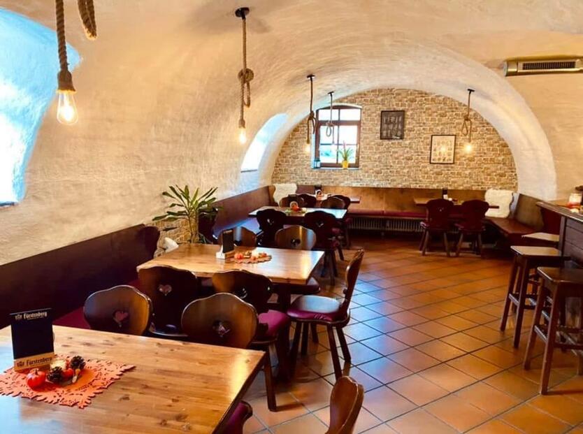 Gaststätte Gewölbekeller Biergarten Gastronomie Restaurant