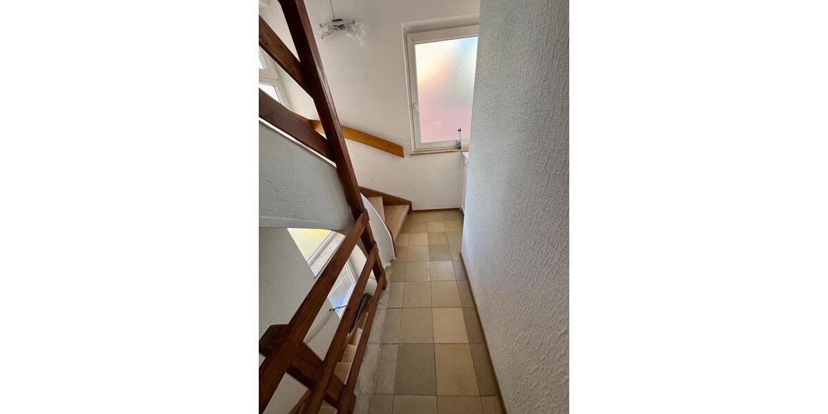 Etagenwohnung Wiesloch - 3.5 Zimmer, 79 m&sup2;, 900&euro; | Angebot:26237112