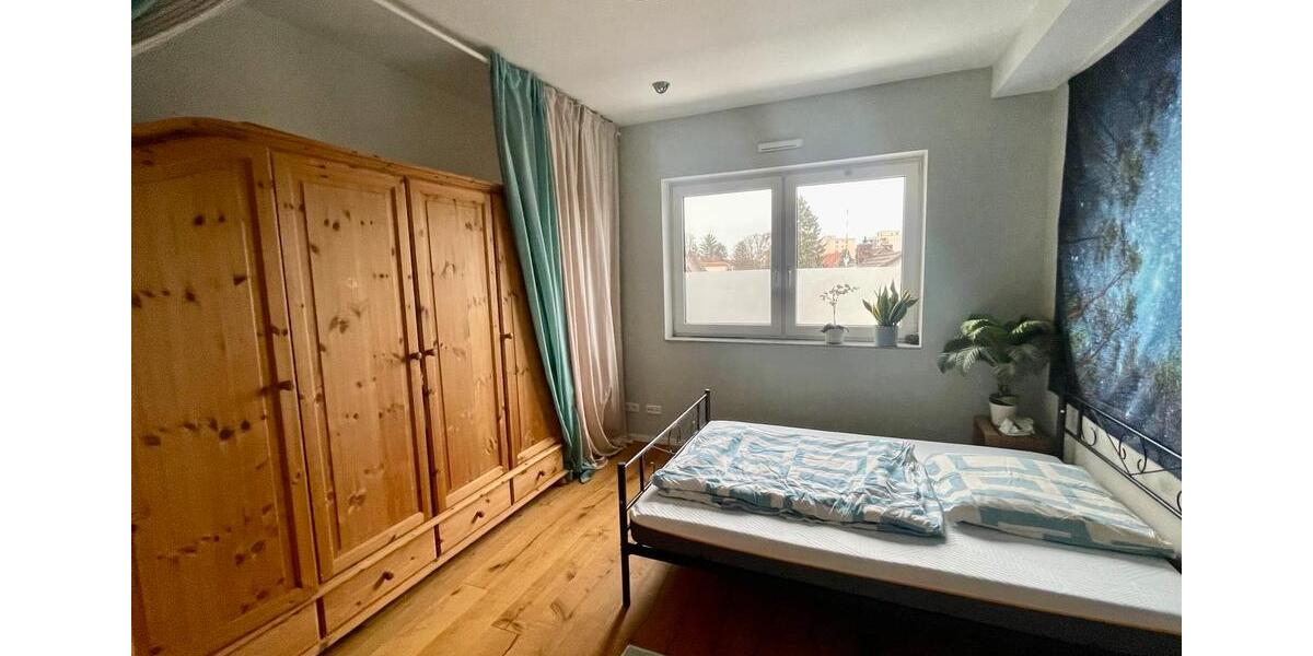 Etagenwohnung Viernheim - 2 Zimmer, 64 m&sup2;, 1.350&euro; | Angebot:24946547