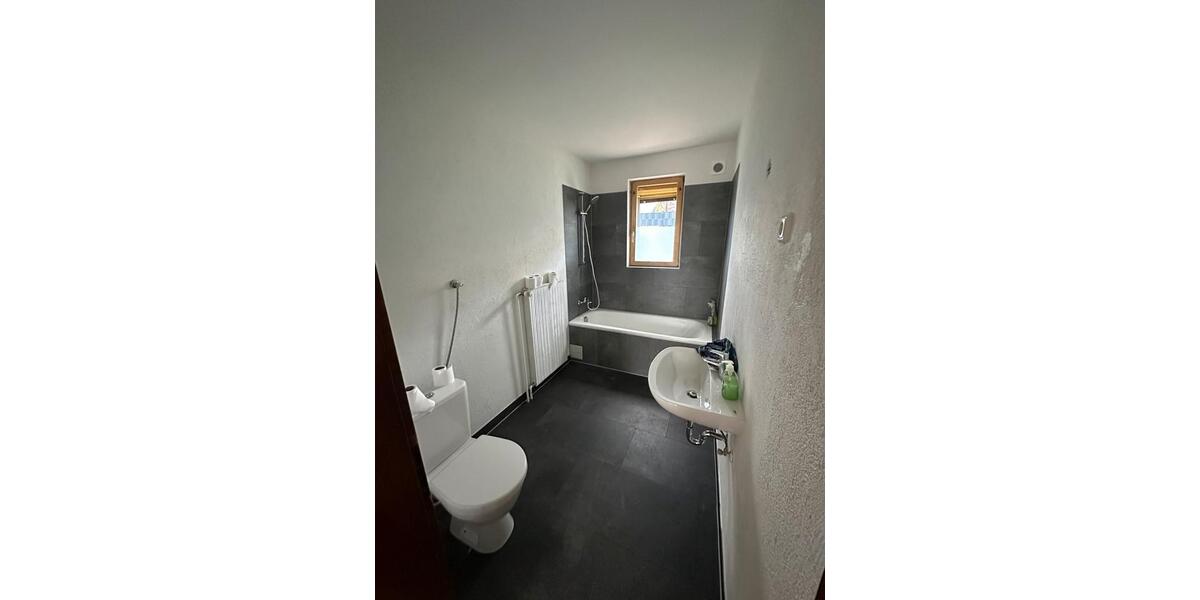 Hochparterre Motten - 2 Zimmer, 84 m&sup2;, 680&euro; | Angebot:26523065