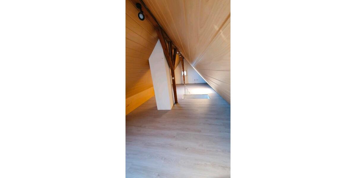 Etagenwohnung Neustadt an der Weinstraße Diedesfeld - 3.5 Zimmer, 100 m&sup2;, 1.200&euro; | Angebot:26664240