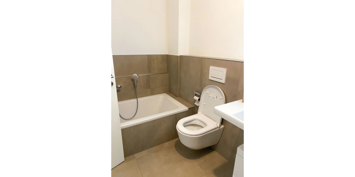 Wohnen auf Zeit Regensburg Ganghofersiedlung - 5 Zimmer, 3.355&euro; | Angebot:21450879