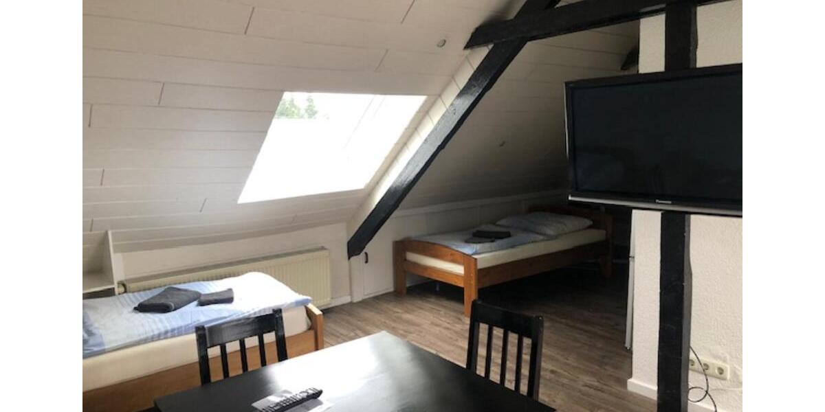 Wohnen auf Zeit Viersen Hülsdonk - 5 Zimmer, 16 m&sup2;, 18&euro; | Angebot:25795463