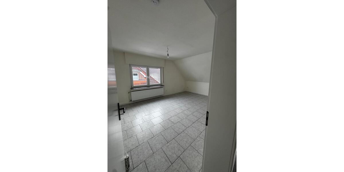 Dachgeschoßwohnung Löningen - 3 Zimmer, 83 m&sup2;, 700&euro; | Angebot:24742269