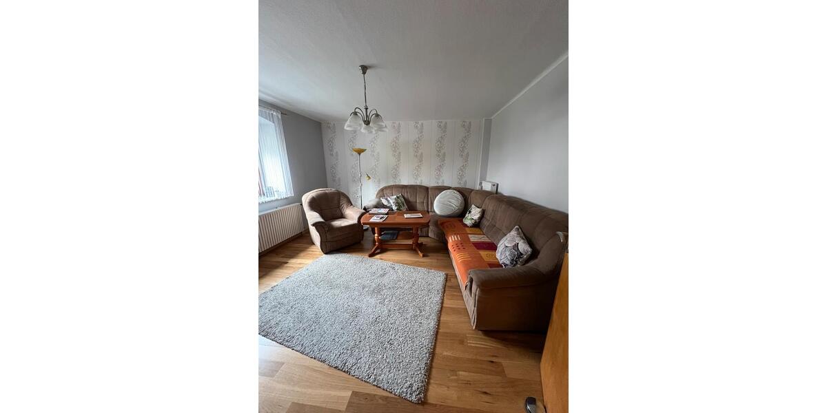 Erdgeschoßwohnung Dahlem - 6 Zimmer, 133 m&sup2;, 1.100&euro; | Angebot:24973720