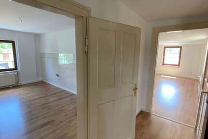 Wohnung Greiz Irchwitz - 2 Zimmer, 68 m&sup2;, 340&euro; | Angebot:26465502