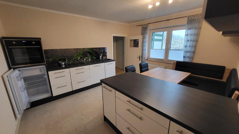 Erdgeschoßwohnung Habichtswald - 2.5 Zimmer, 110 m&sup2;, 850&euro; | Angebot:26039094