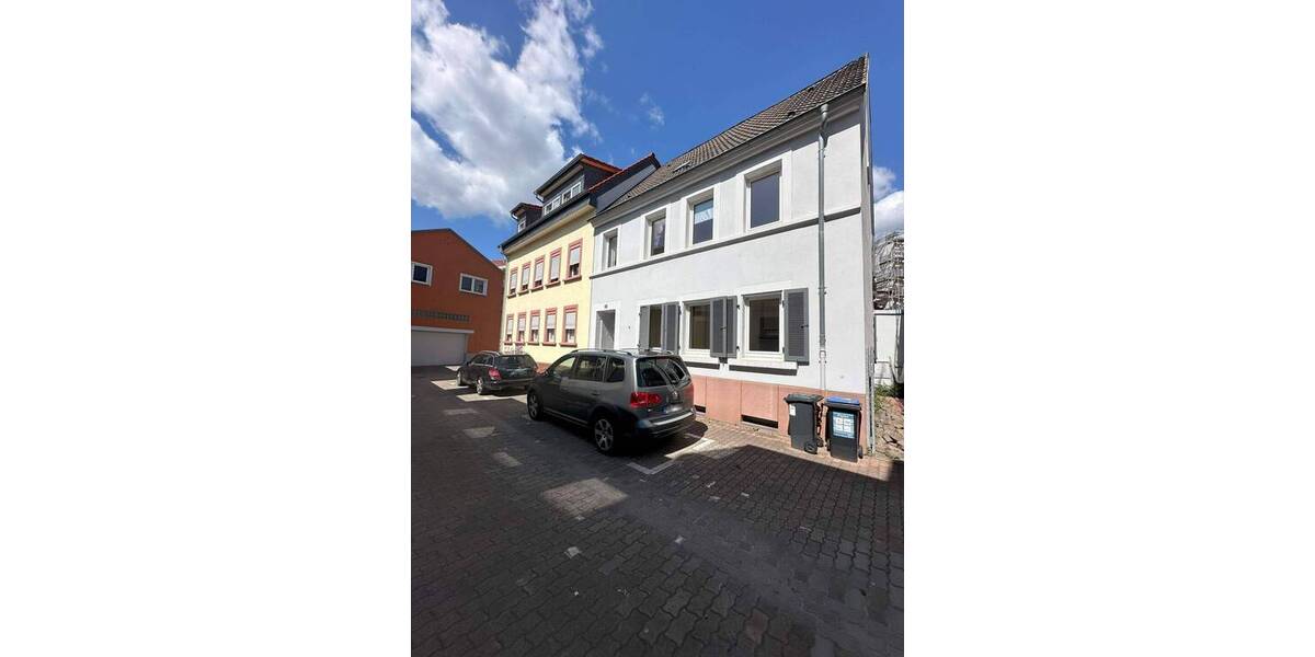 Einfamilienhaus Kaiserslautern Innenstadt - 3 Zimmer, 102 m&sup2;, 990&euro; | Angebot:25928846