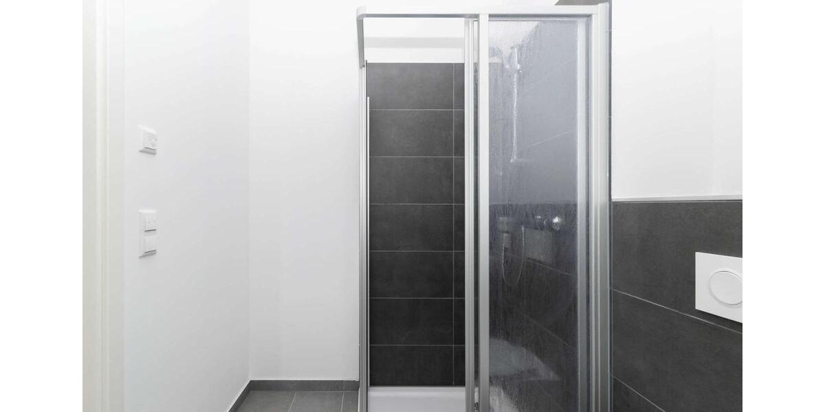 CHARMANTE WOHNATMOSPHÄRE Modern ausgestattete 3-Raum-Wohnung mit Südbalkon & Tageslichtbad 3 zimmer