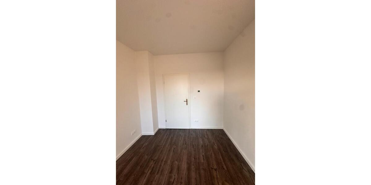 Etagenwohnung Lützen - 3 Zimmer, 74 m&sup2;, 1.008&euro; | Angebot:26524848