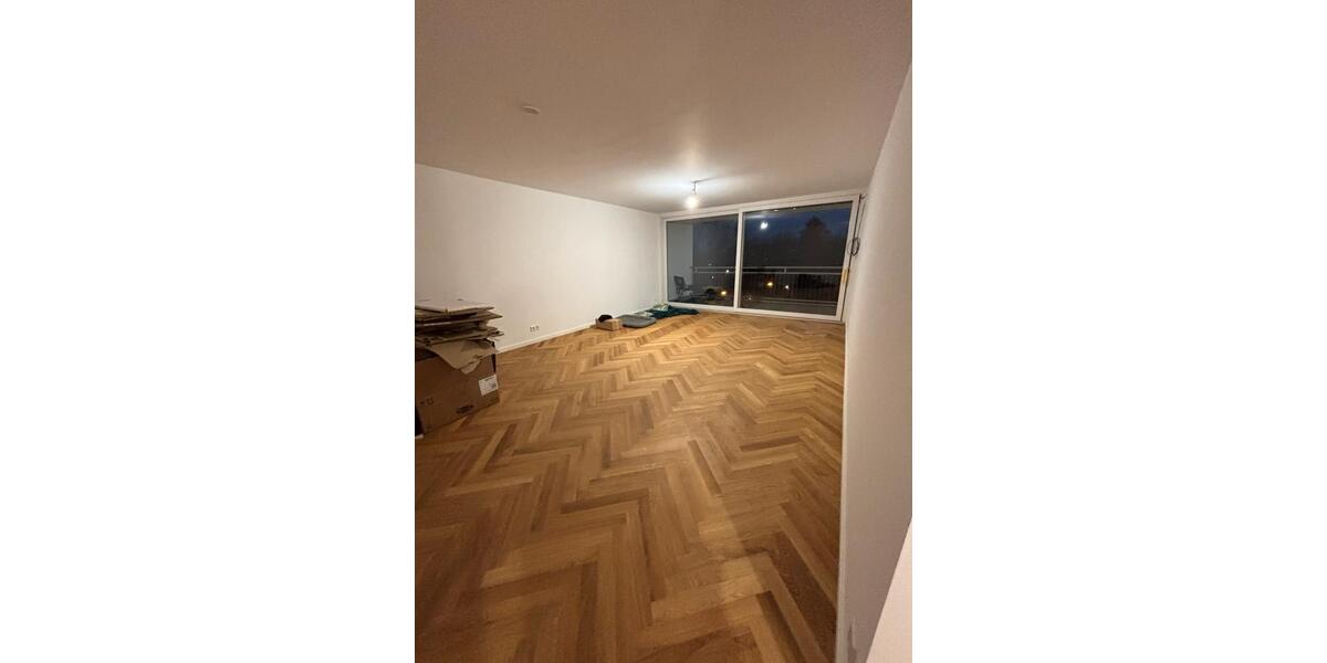 Etagenwohnung Nürnberg Gibitzenhof - 4 Zimmer, 138 m&sup2;, 2.200&euro; | Angebot:26030575